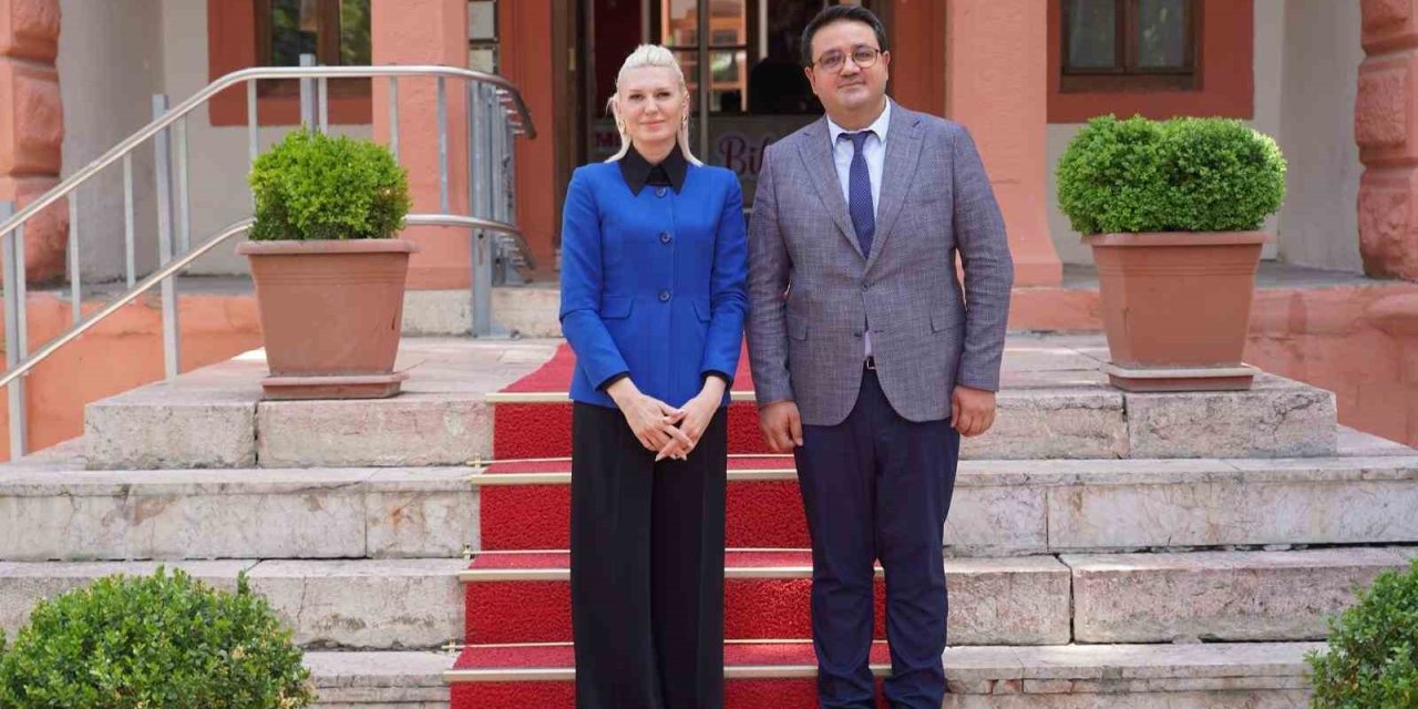 Yeni Başkan Yardımcısı Bilen Gökten Göreve Başladı