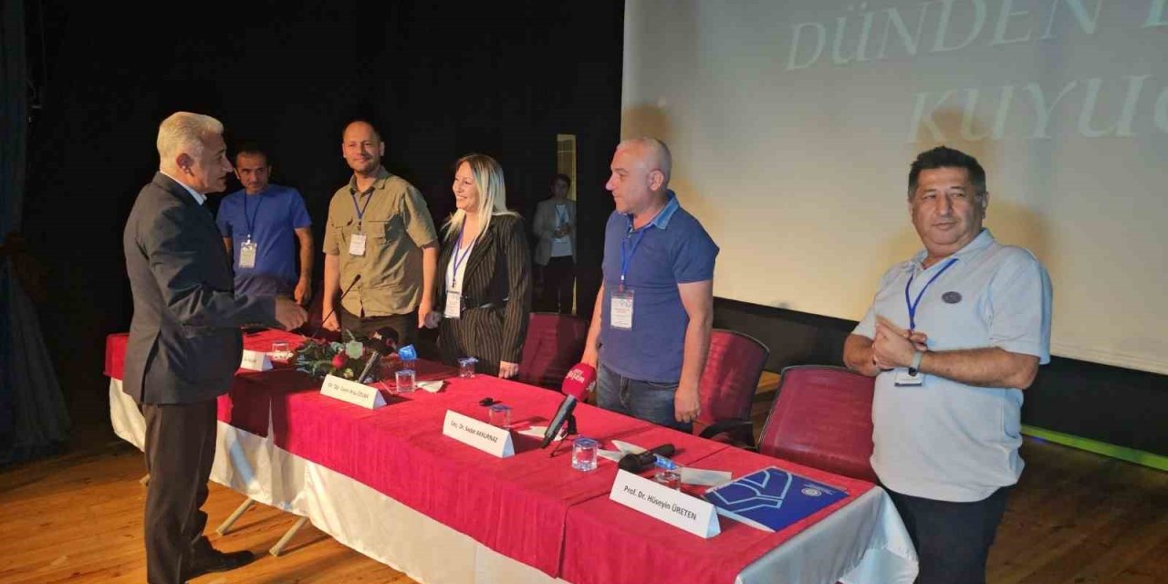 Kuyucak’ın Dünü Ve Bugünü Panelde Anlatıldı