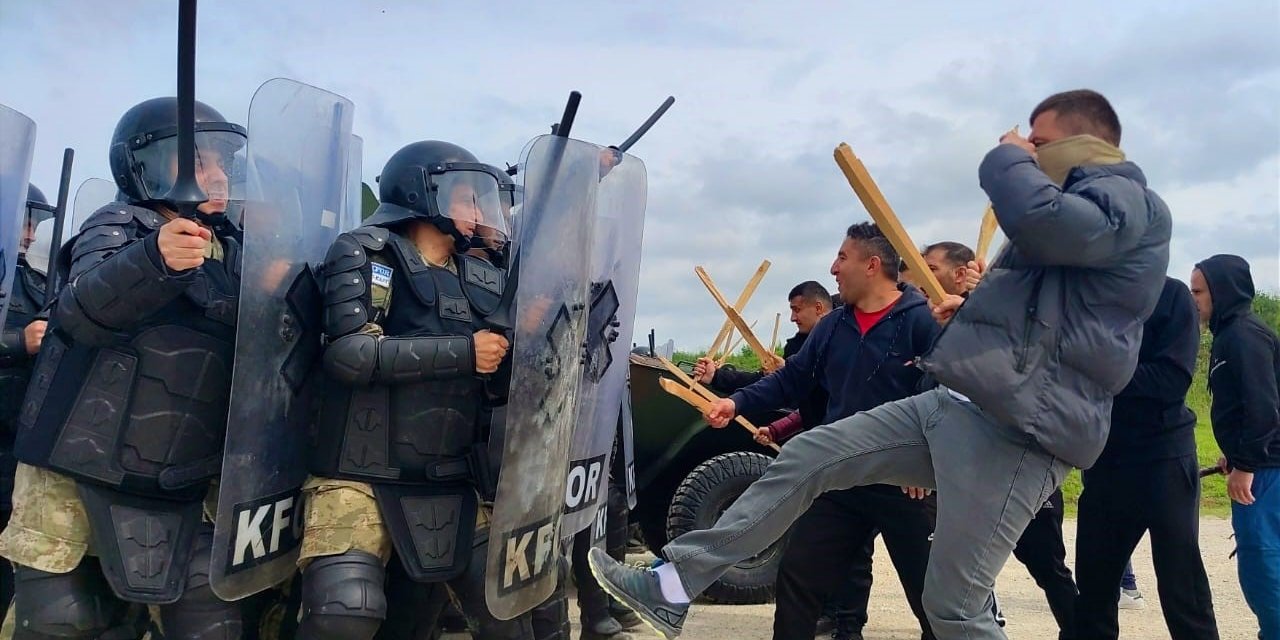 Kosova’da Barış Ve Huzurun Teminatı: Türk Askeri