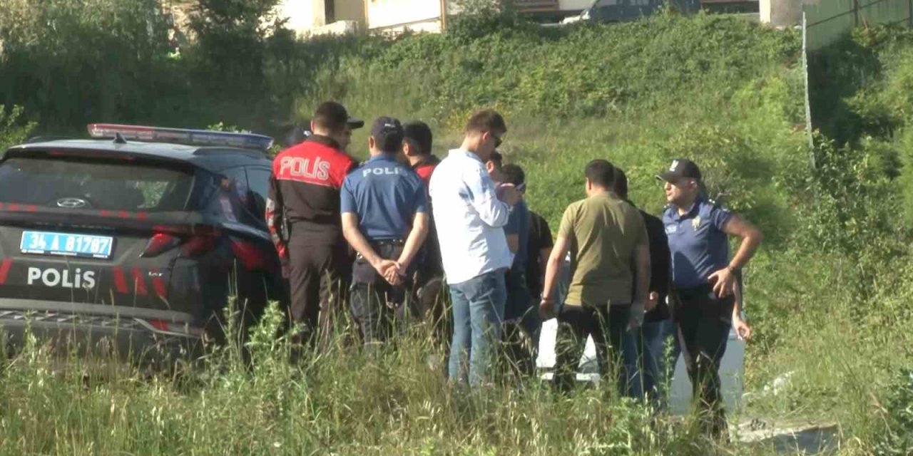 Arnavutköy’de Polisin GBT Kontrolünde Silahlar Patladı: 1 Ölü, 1 Ağır Yaralı