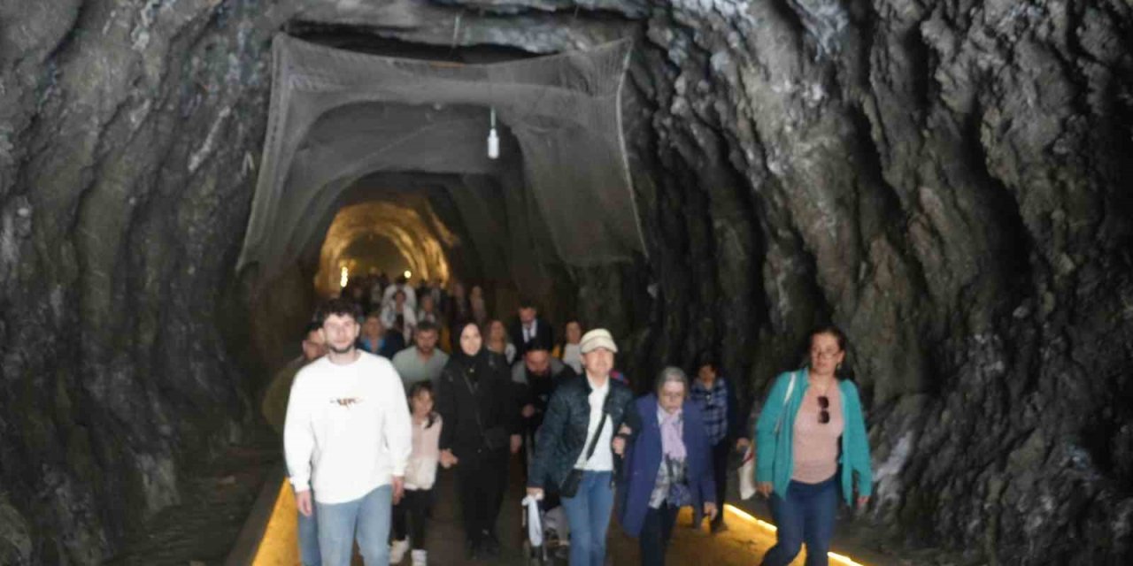 Turistik Tuz Ekspresi Yolcuları Çankırı’ya Hayran Kaldı