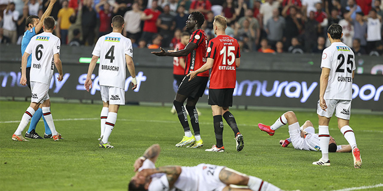 Fatih Karagümrük küme düşen ikinci takım oldu