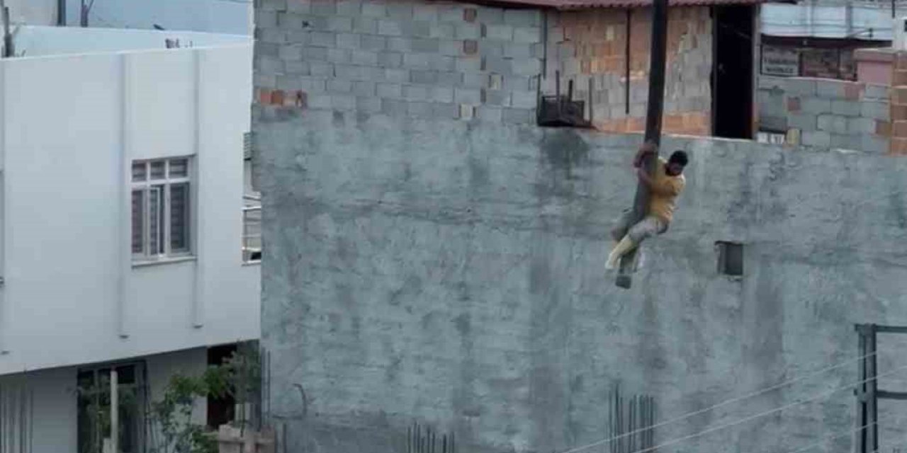 Beton Mikseri Hortumuna Tutunup Giderek Ölüme Meydan Okudu