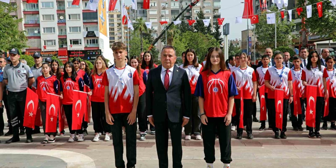 Büyükşehir Belediyesi’nde 19 Mayıs Coşkusu