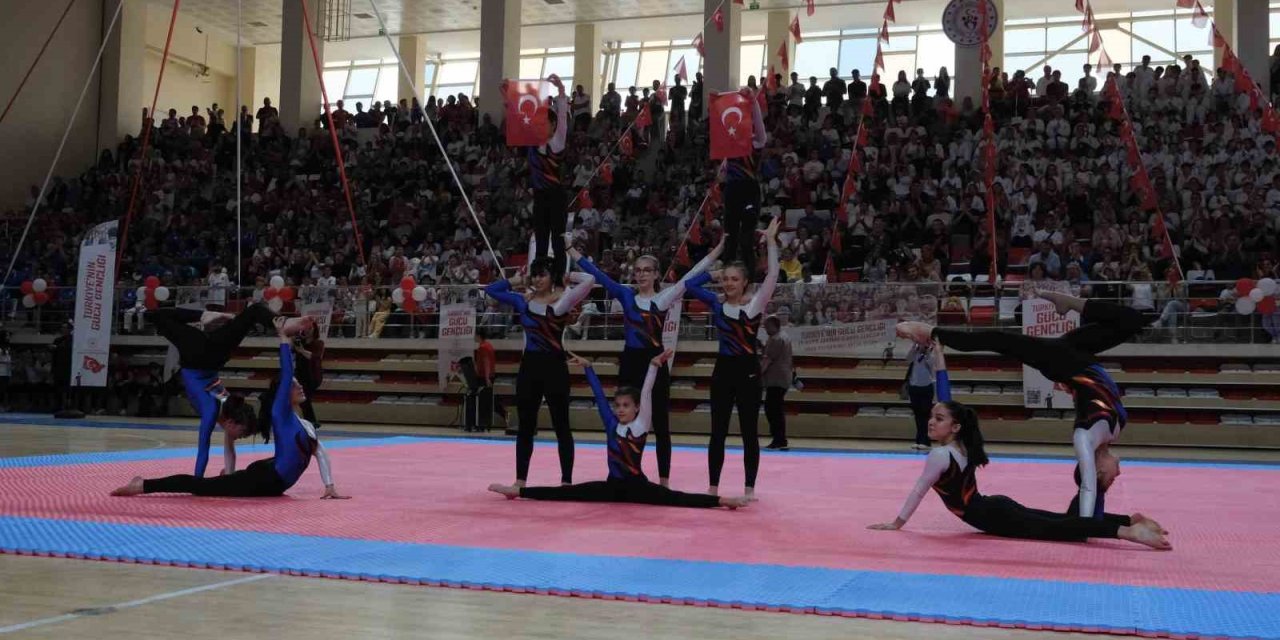Gençlik Ve Spor Bayramı Coşkuyla Kutlandı