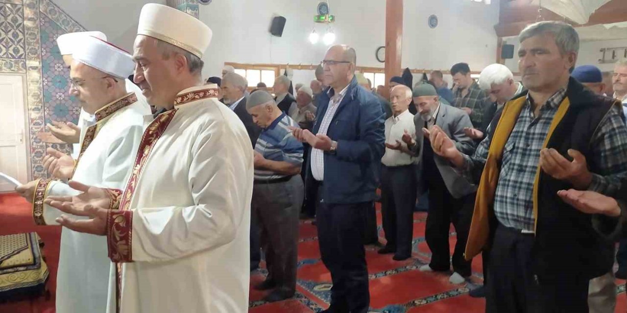 Emet Yeniceköy’de Yağmur Duası