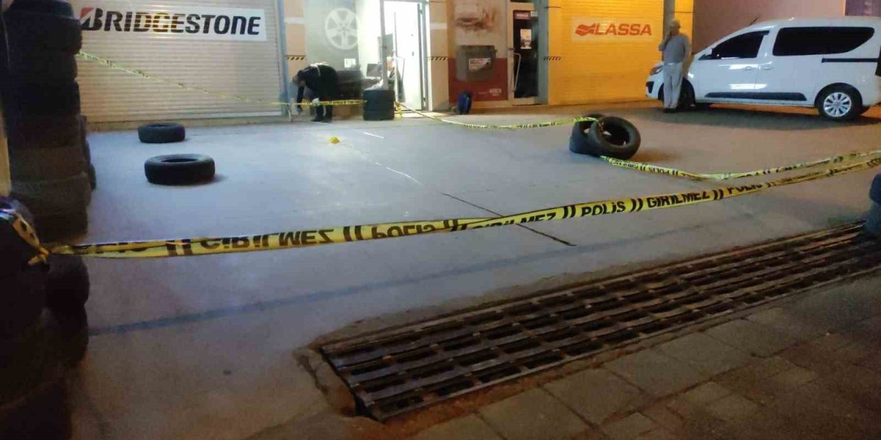 Bursa’da 4. Kattaki Balkondan Düşen Bir Kişi Hayatını Kaybetti