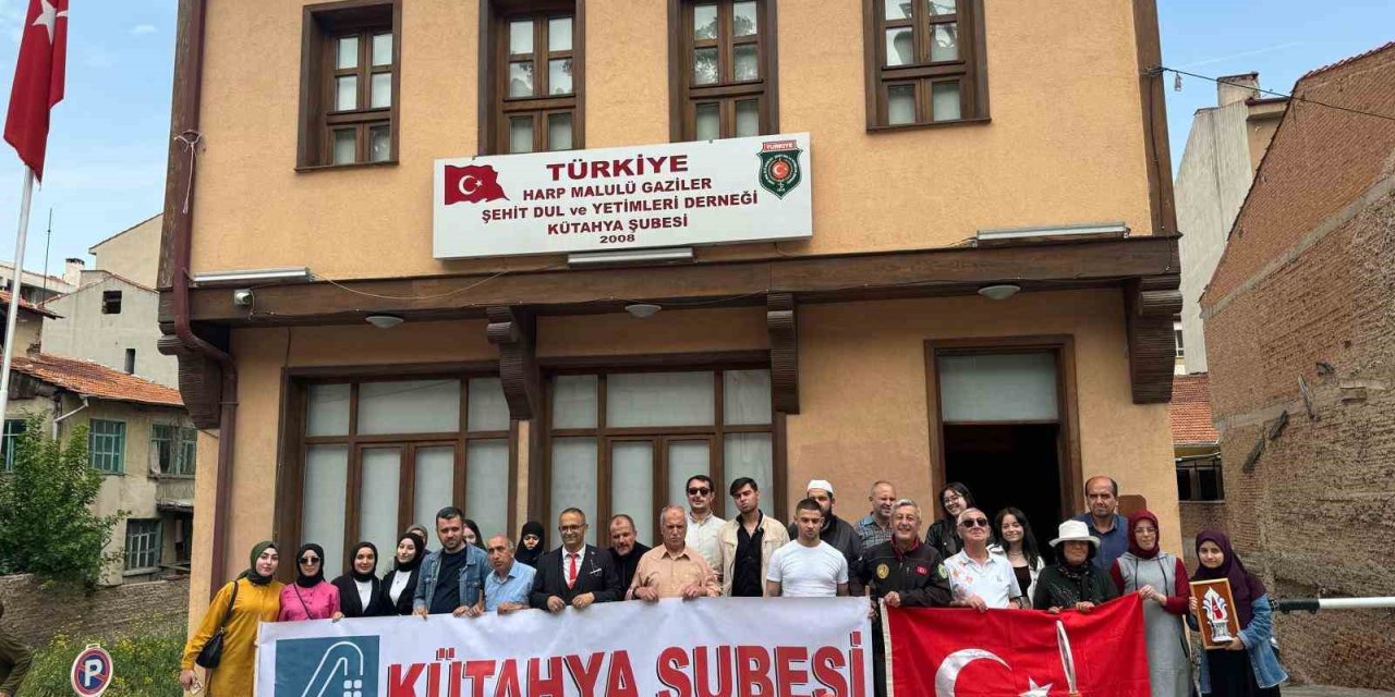 Altı Nokta Körler Derneği Kütahya Şubesinden Anlamlı Ziyaret