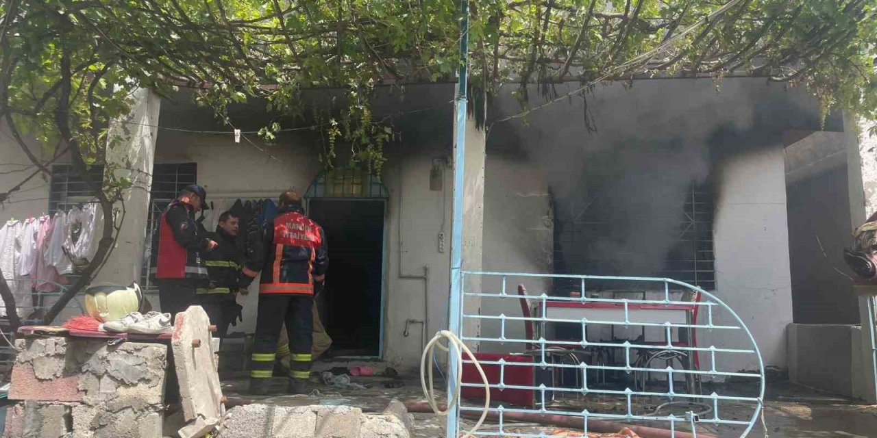 Mardin’de Bir Evde Çıkan Yangında 2 Çocuk Dumandan Etkilendi