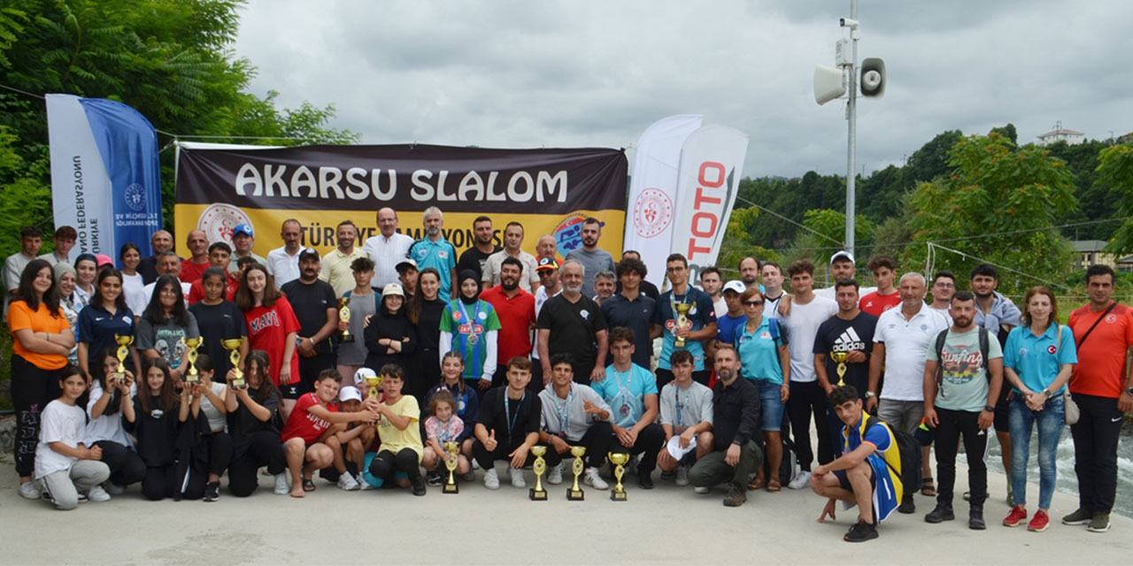 Akarsu Slalom Türkiye Şampiyonası Yarışları, Rize’de Yapıldı