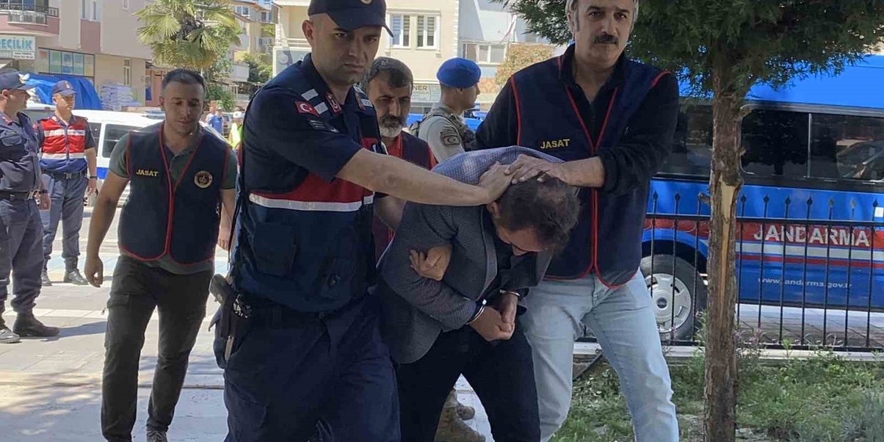 5 Jandarmanın Yaralanmasına Neden Olan 2 Şüpheli Adliyeye Sevk Edildi