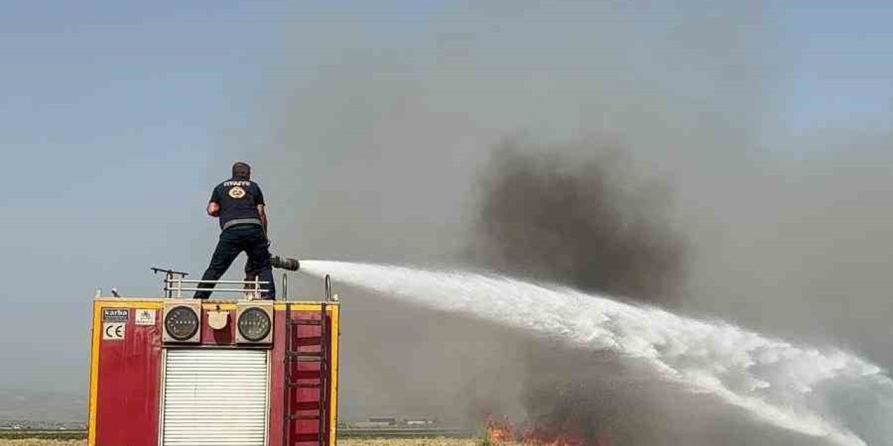Hatay’da Buğday Tarlasında Yangın