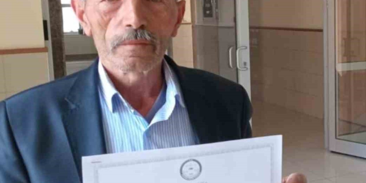 Köy Muhtarı Geçirdiği Trafik Kazasında Hayatını Kaybetti