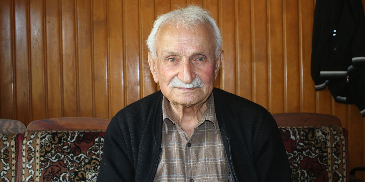 Atma türkülerin ustası Osman Efendioğlu'ndan “Horon tepmek değil oynamak” tespiti