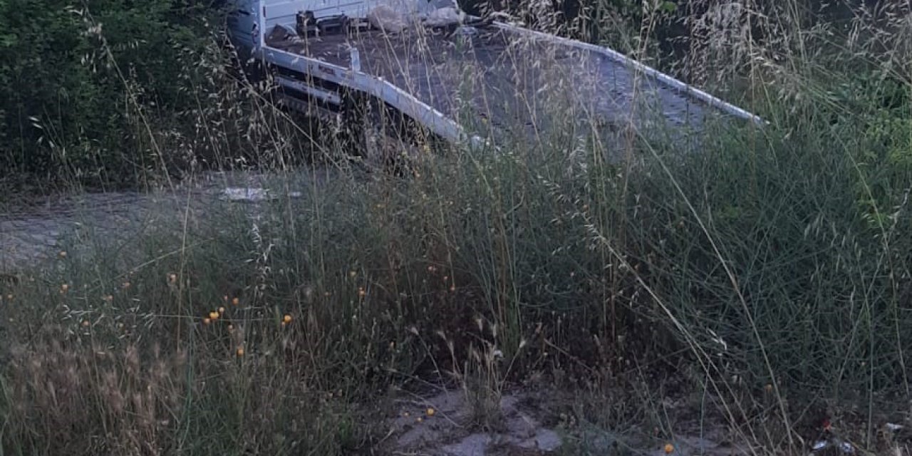 Çekici Yoldan Çıkarak Şarampole İndi: 2 Yaralı