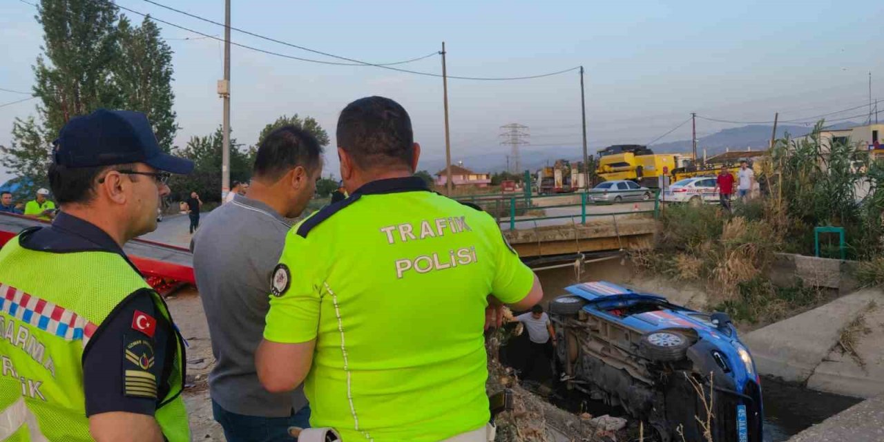 Turgutlu’da Jandarma Aracı Sulama Kanalına Uçtu