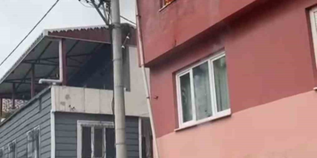 Bursa’da Ev Alev Alev Yandı