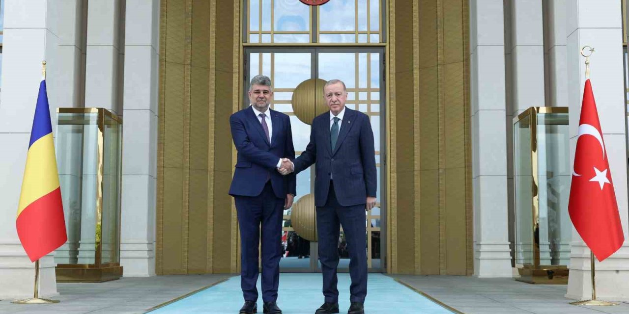 Cumhurbaşkanı Erdoğan, Romanya Başbakanı  Ciolacu’yu Resmi Törenle Karşıladı