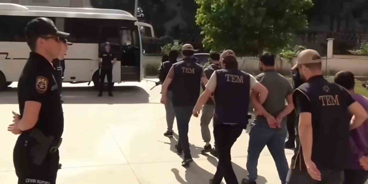Manisa Merkezli 6 İlde Deaş’a Operasyon: 8 Şüpheli Tutuklandı