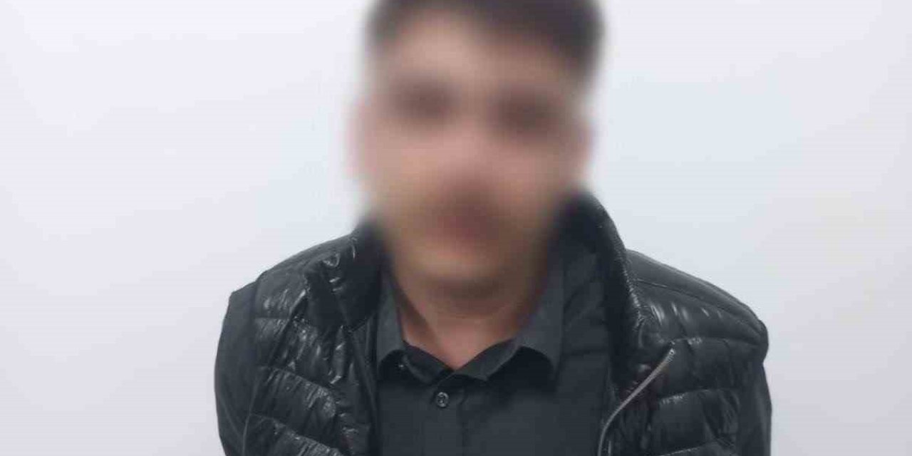 Taksiciyi 20 Yerinden Bıçaklayan Şüpheli Operasyonla Yakalandı