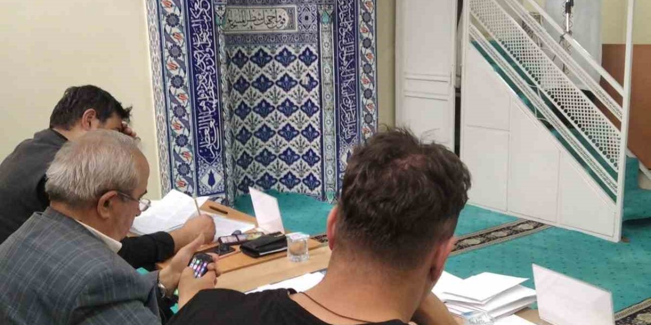 Din Görevlileri Arasında Yapılan Yarışmanın Birincileri Belli Oldu