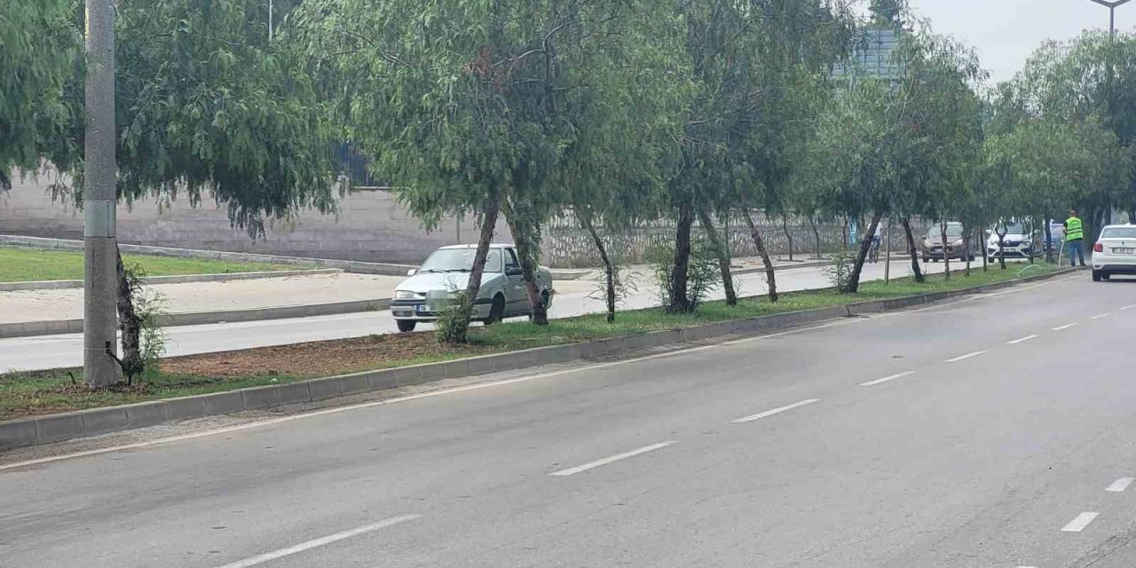 Otomobilin Çarptığı Genç Öğretmen Hayatını Kaybetti