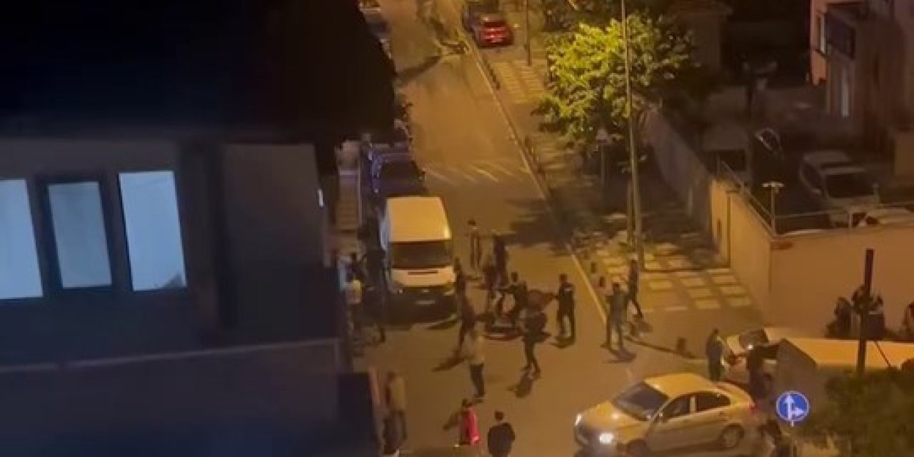 Bağcılar’da Husumetli İki Aile Arasında Kavga Çıktı:  4 Polis, 1 Mahalle Bekçisi Yaralandı