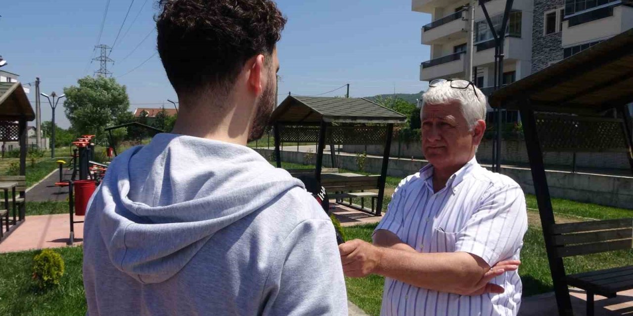 Borçlarını Ödemek İçin Telefonunu Satmak İstedi, Dolandırıldı