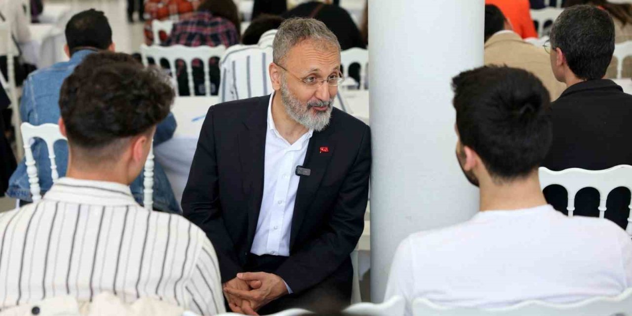 Esim Ve İbb İstihdam Ofisi İş Arayanlara Umut Oluyor