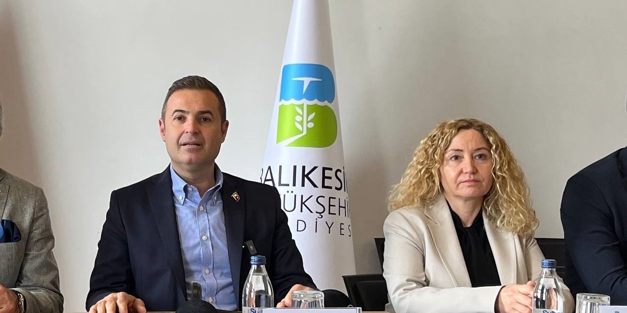 Ahmet Akın Bandırma’da Halkla Buluştu: "Bandırma İçin Yol Haritası Hazır"