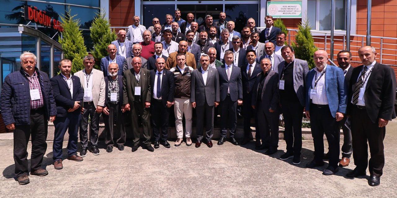 Rize'de Köy Muhtarları Çalıştayı Yapıldı