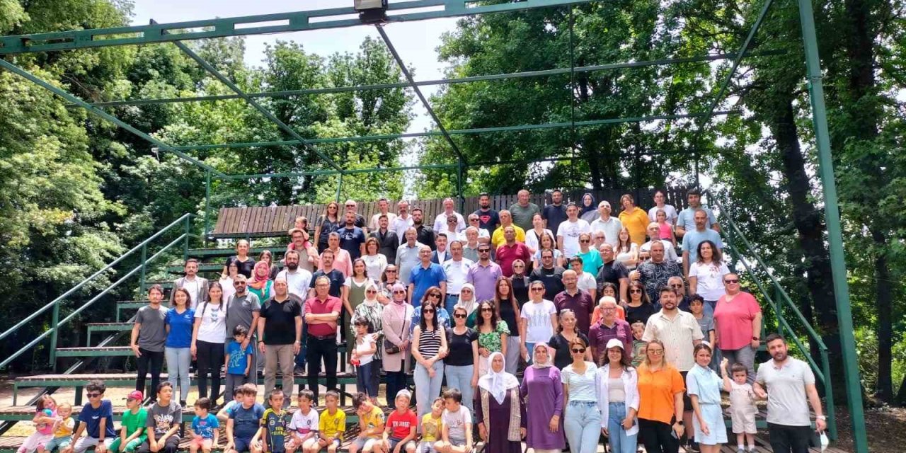 Köyceğiz’de Öğretmenler Geleneksel Yılsonu Pikniğinde Buluştu