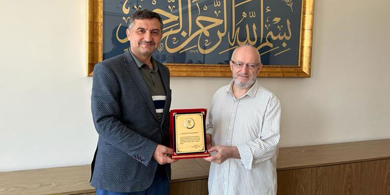 RTEÜ'lü Öğretim Görevlisi Nurettin Ödül Emekli Oldu