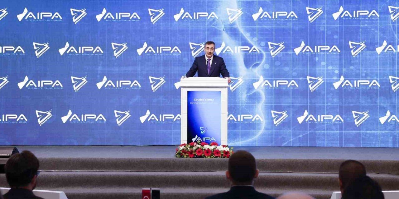 Cumhurbaşkanı Yardımcısı Yılmaz: “Yapay Zeka Çalışma Hayatını Derinden Etkileyecek”