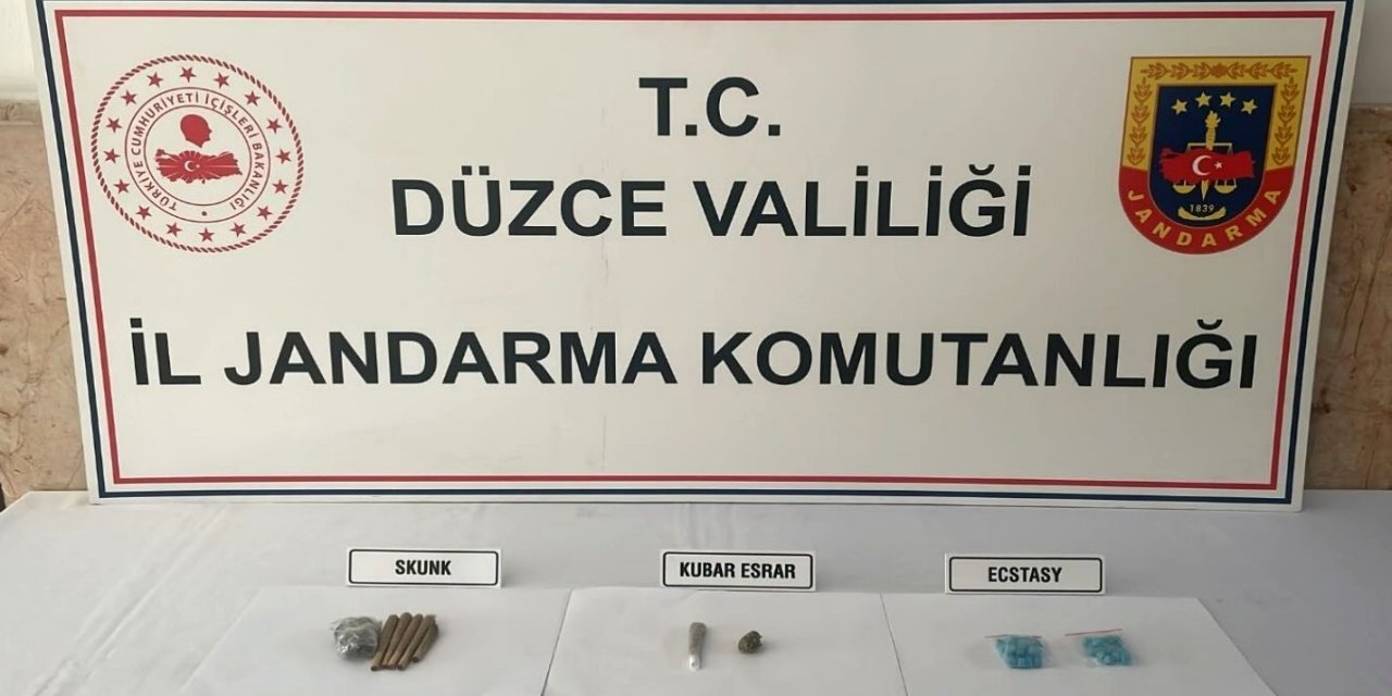 Uyuşturucu Bulanan Ve Kullanan 22 Kişiye İşlem Yapıldı