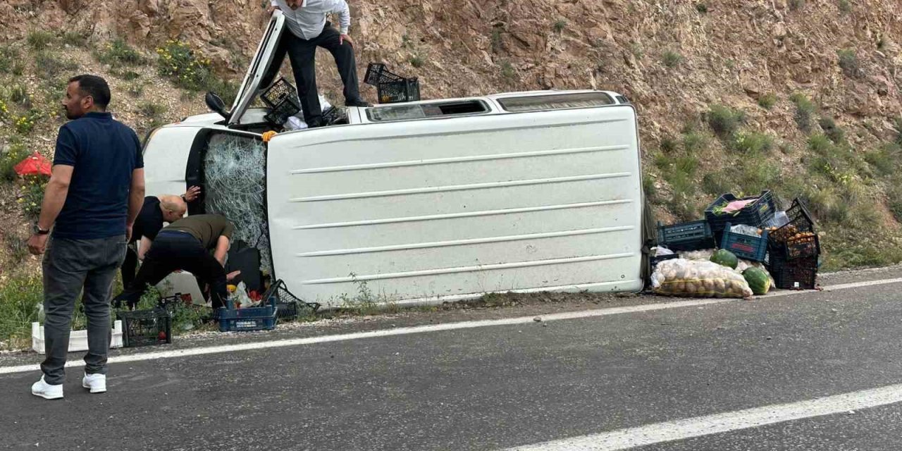 Kemah’ta Trafik Kazası: 1 Yaralı