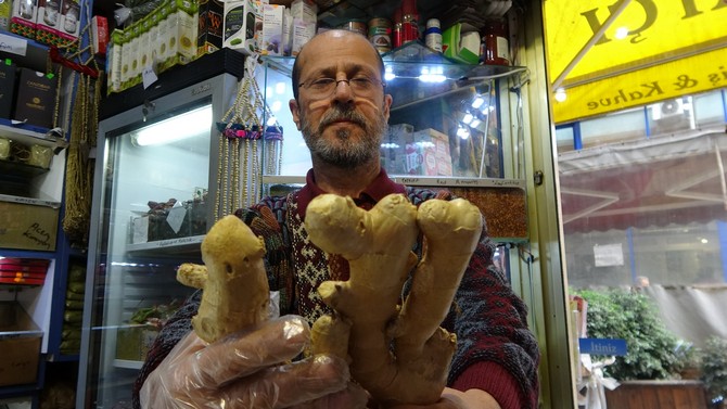 Grip Salgınına Çare Arayan Rizeliler Aktarlara Koşuyor