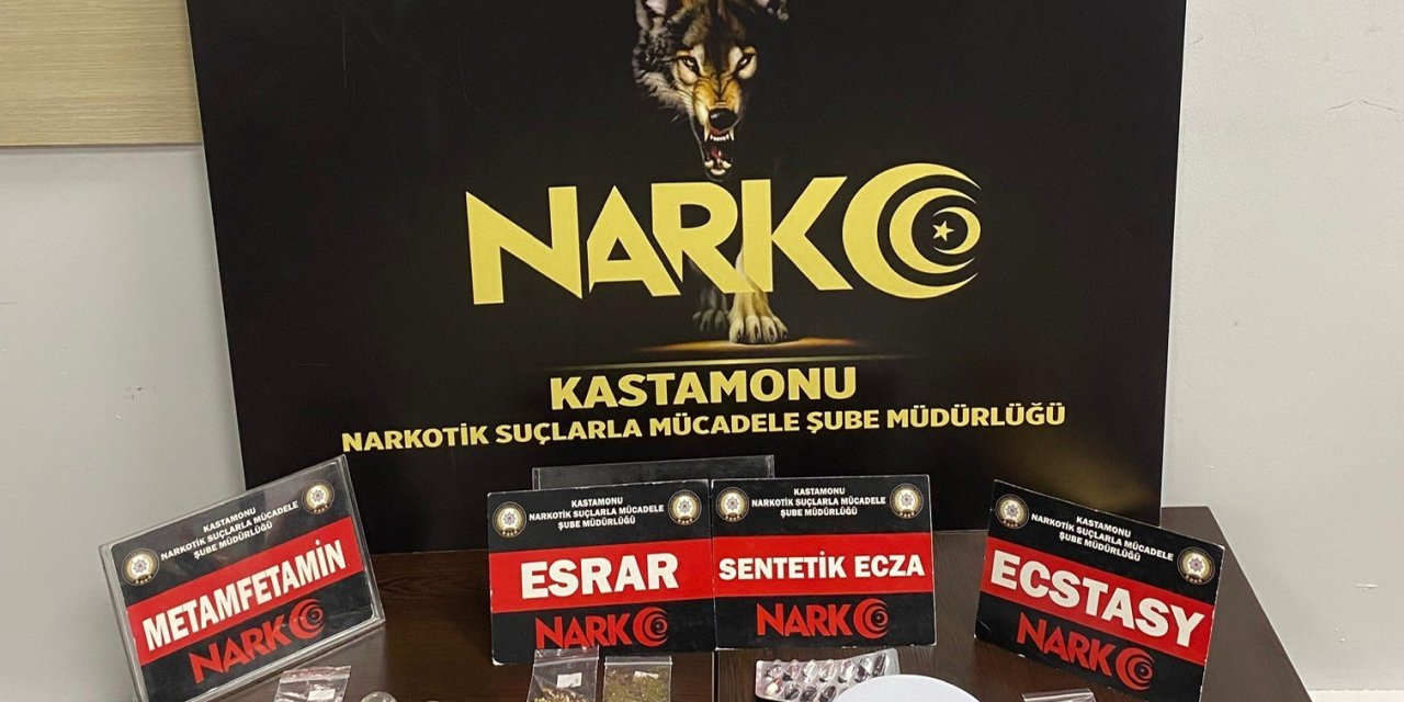 Kastamonu Polisi Uyuşturucuya Geçit Vermiyor