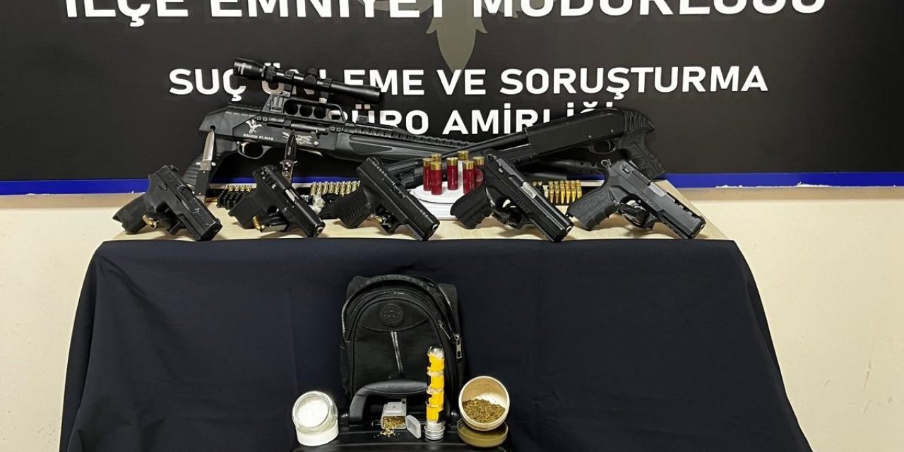 İzmir’de Zehir Tacirlerine Şafak Operasyonu