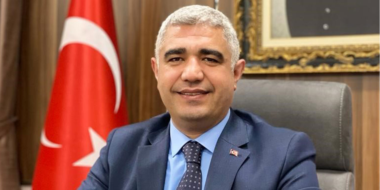 Düzce'ye Rize'den Tanıdık Vali: Selçuk Aslan, Düzce Valisi oldu