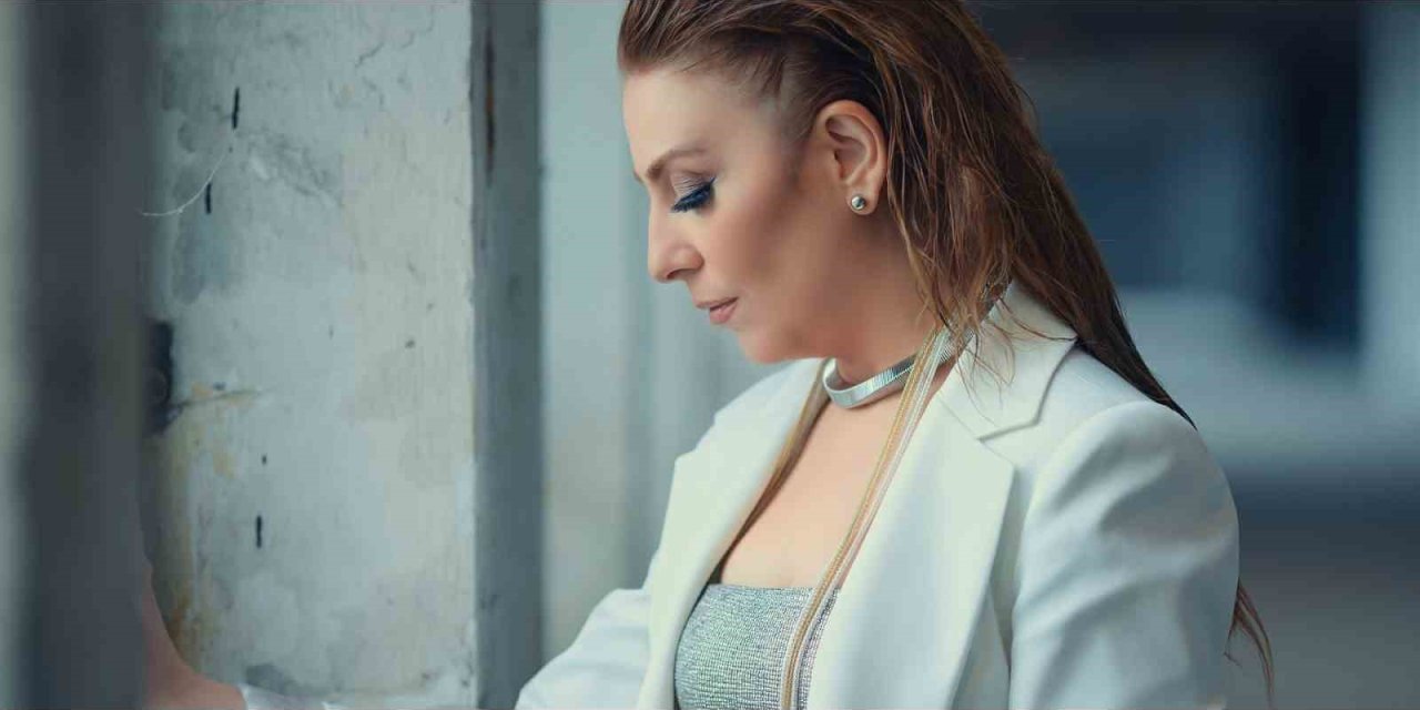 Ünlü Besteci Onno Tunç’un Şarkısı Bahar’la Yeniden Yorumlandı