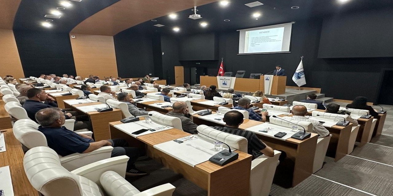 Vali İlhami Aktaş, Muhtarlarla Bir Araya Geldi