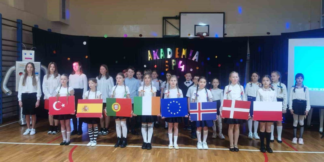 Muğla’da Öğrenciler Avrupa’da Robotik Eğitimi Aldı