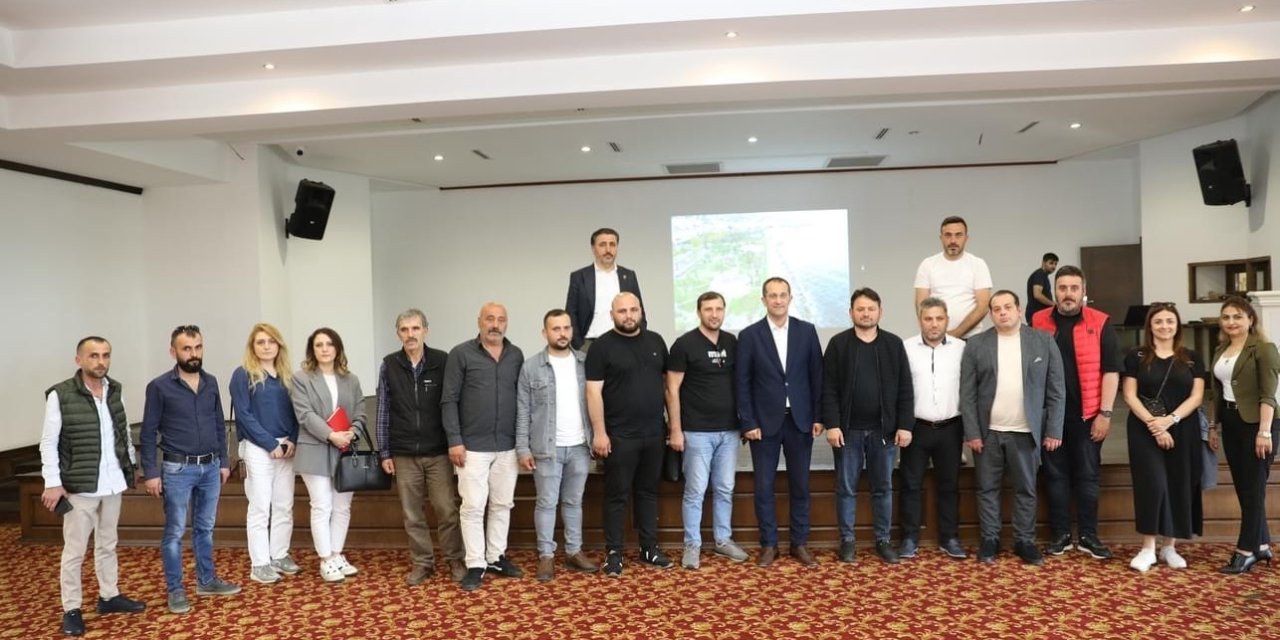 Başkan Ekim Turizmciler İle Bir Araya Geldi, Taleplerini Dinledi