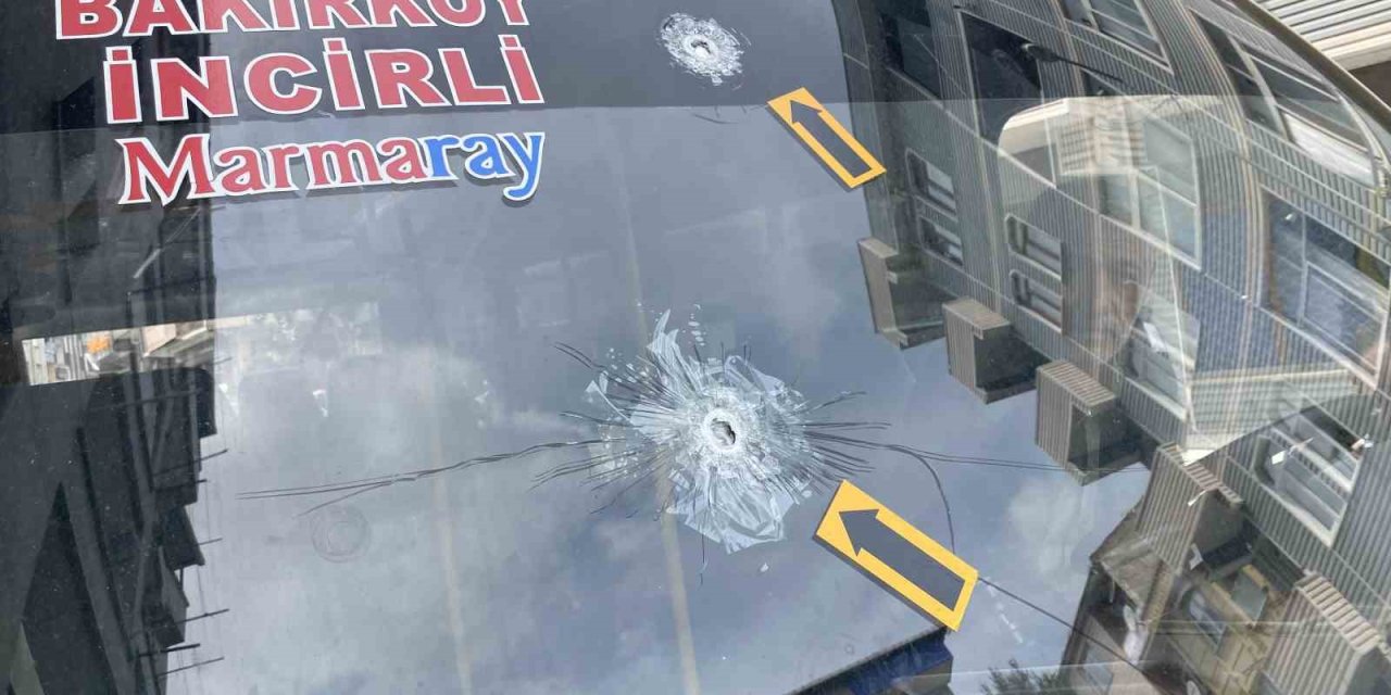 Bağcılar’da Silahlı Kavga Kamerada: 1 Yaralı