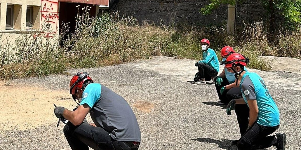 Siirt’te Afad’dan Gönüllülere Arama Kurtarma Eğitimi