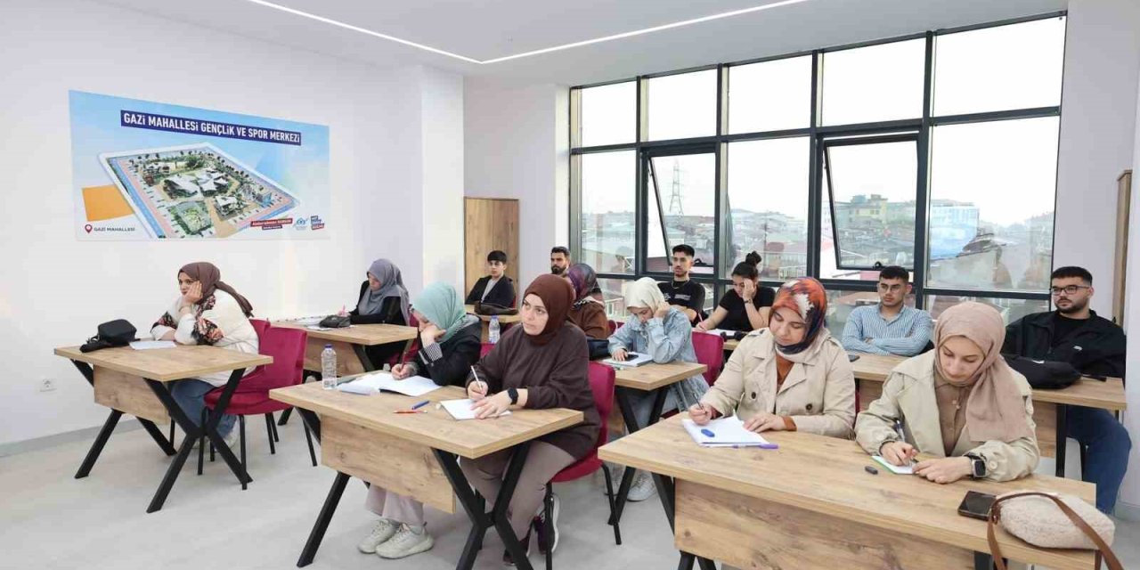 Sultangazi Belediyesi Kpss Hazırlık Kursları Başladı