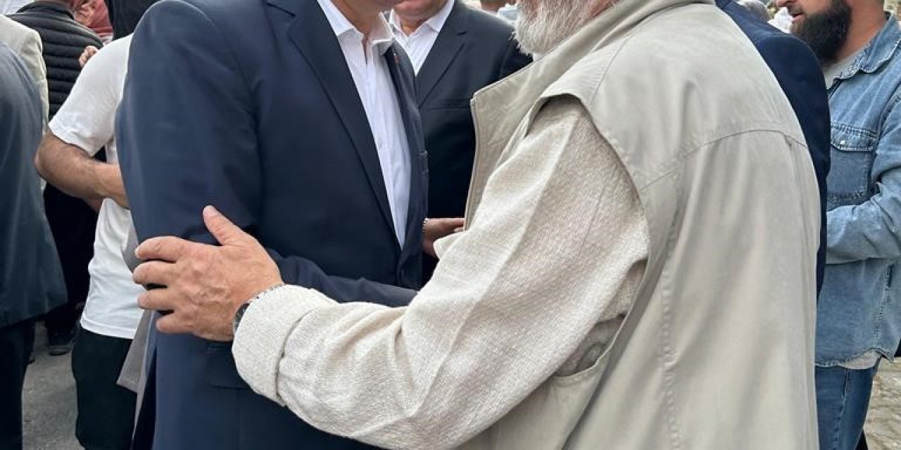 Hacı Adayları Dualarla Uğurlandı