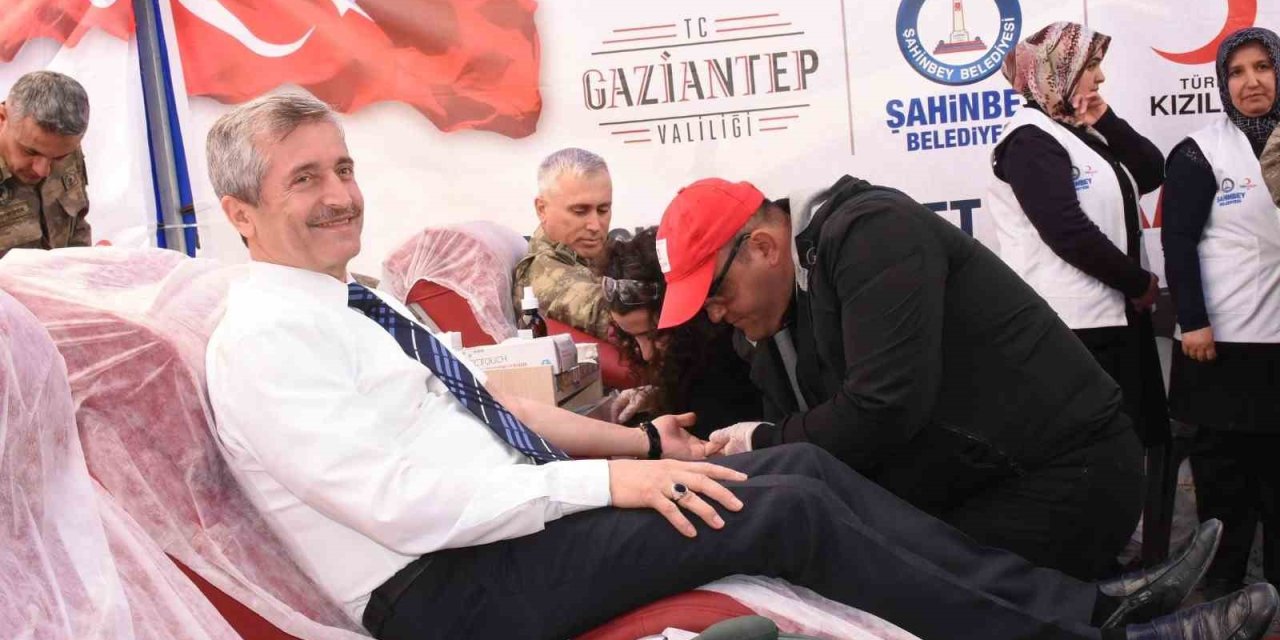 Tahmazoğlu, Vatandaşları Kan Bağışına Davet Etti