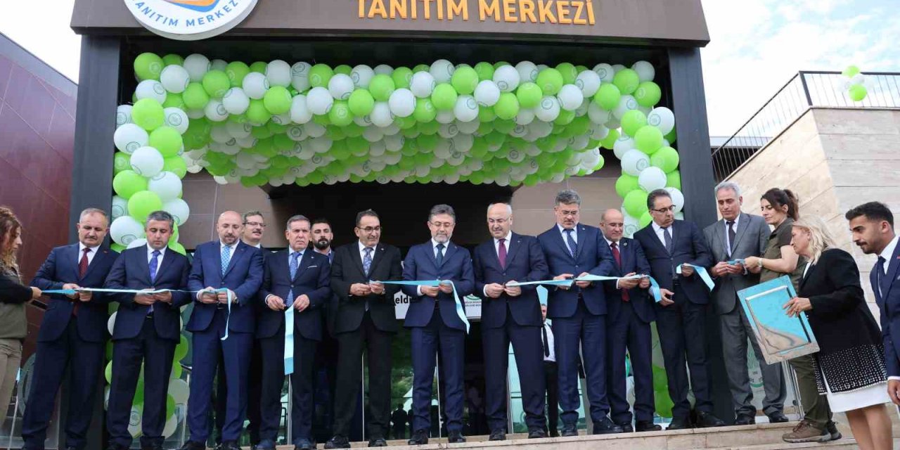 Bakan Yumaklı Adana’da Biyoçeşitlilik Tanıtım Merkezi’nin Açılışı Yaptı